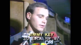 1988 Blue Jays 5x7 - Jimmy Key #22 / #7 (Pitcher) - Autogr…